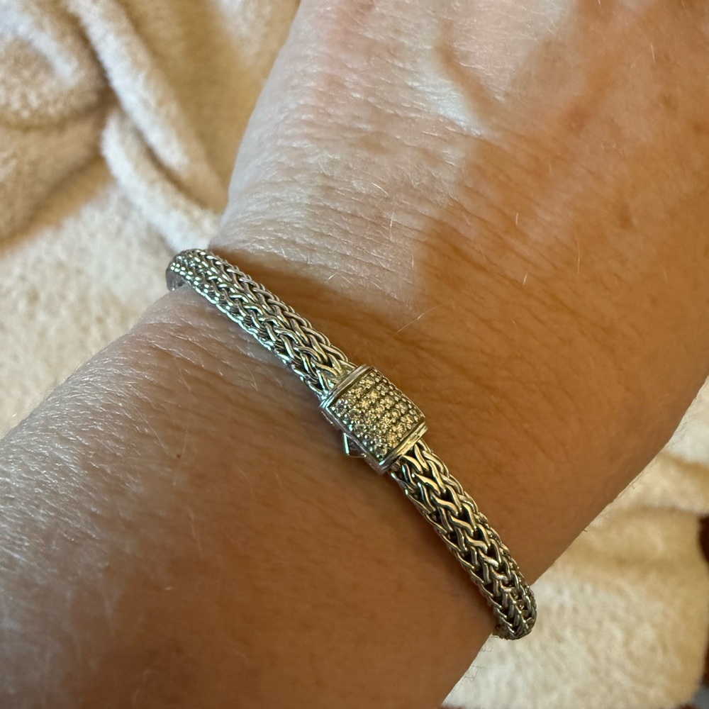 John Hardy Icon Silver Bracelet with diamonds